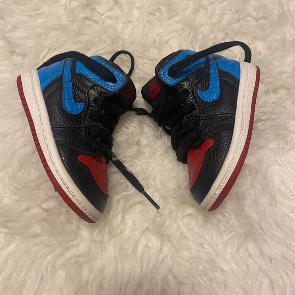 GUC✨ Baby “UNC TO CHI” Jordan 1s 4c - Picture 3 of 10